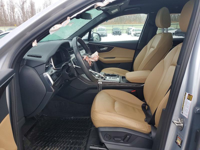 2021 Audi Q7 Premium Plus