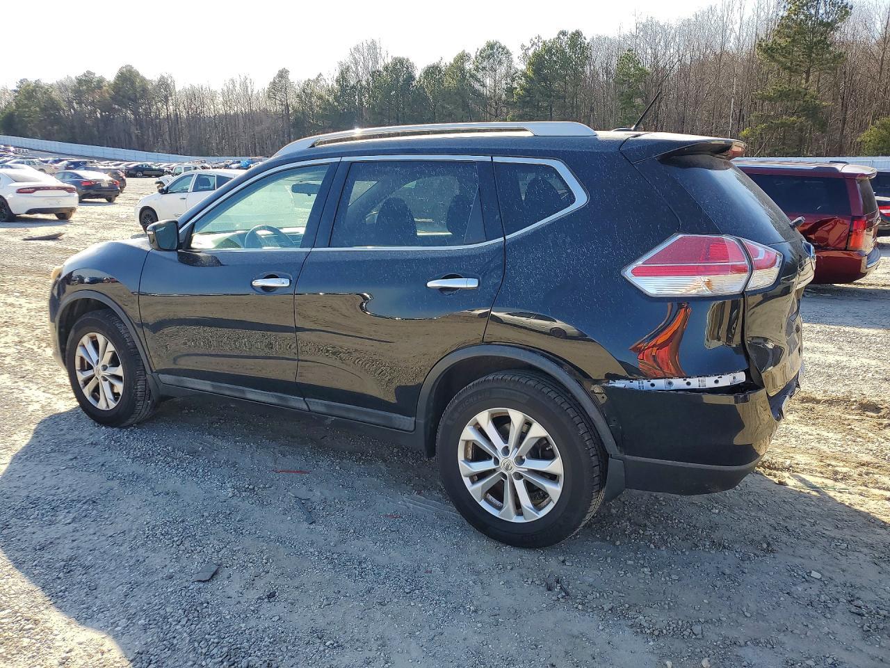 2015 Niss Rogue