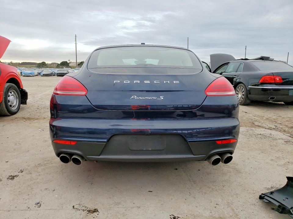 2014 Porsche Panamera s