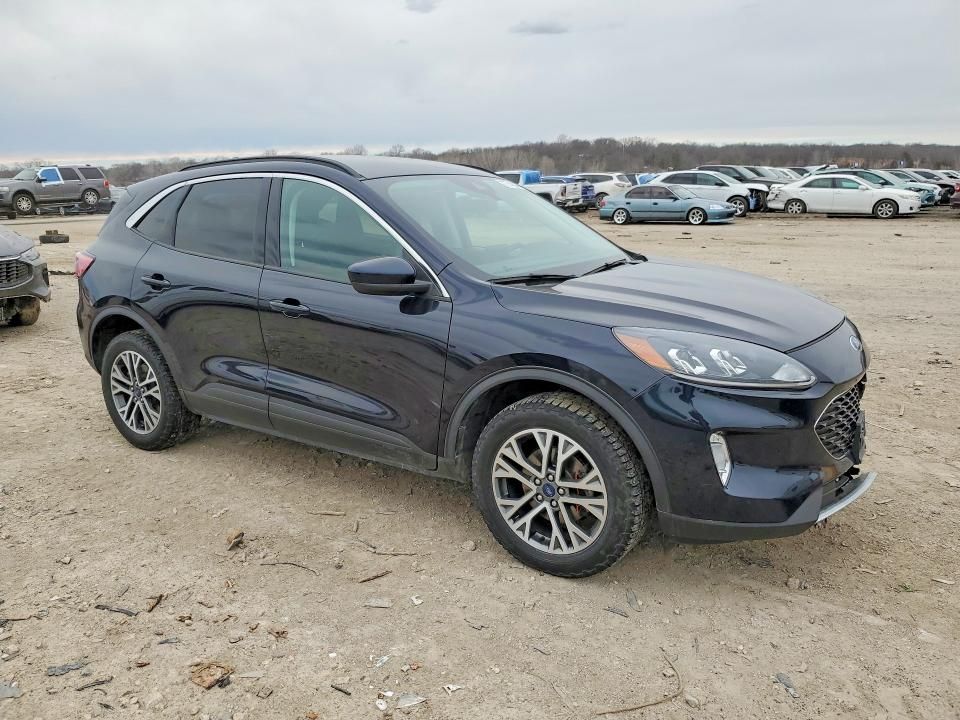2021 Ford Escape sel