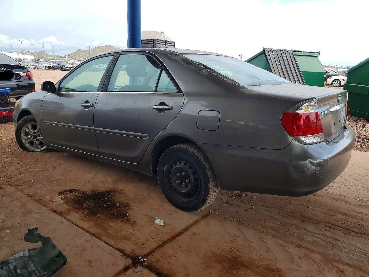 2006 Toyota Camry le