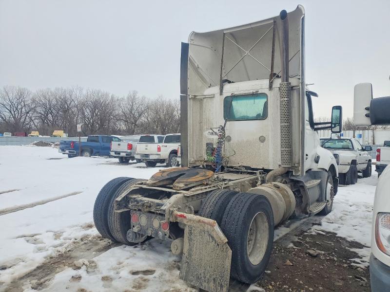 2016 Kenworth T680 Semi Truck