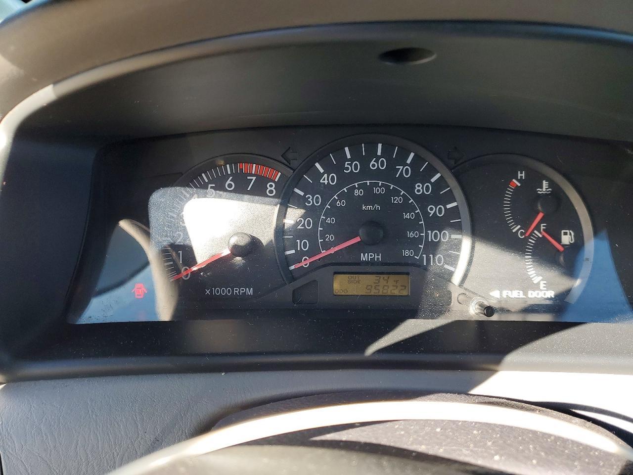 2004 Toyota Corolla ce