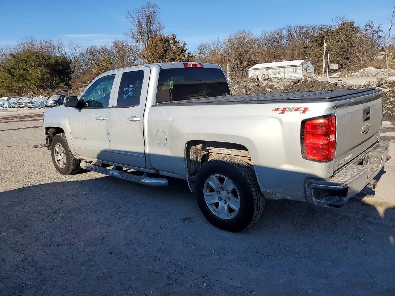 2017 Chevrolet Silverado K1500 lt