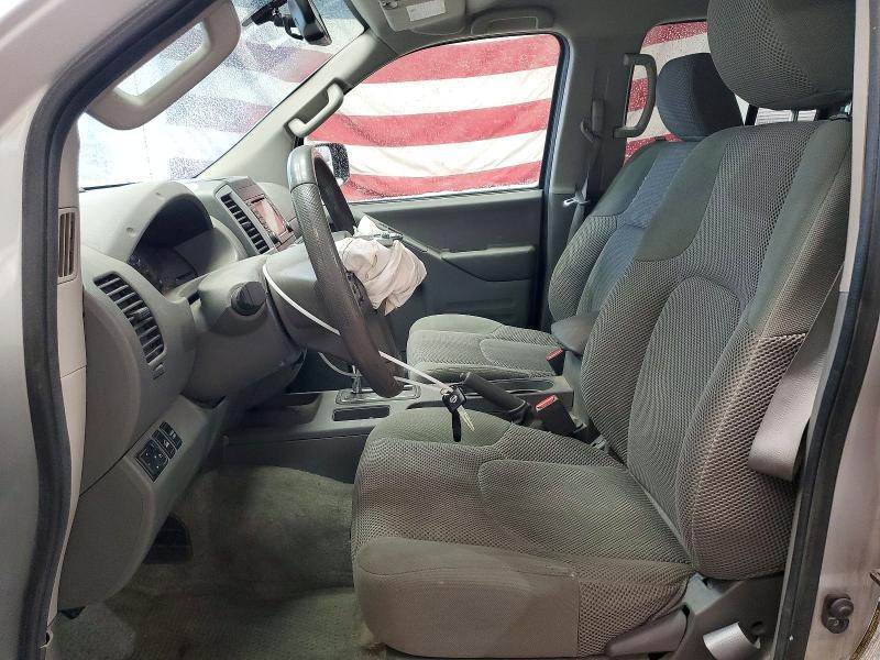 2015 Nissan Frontier s
