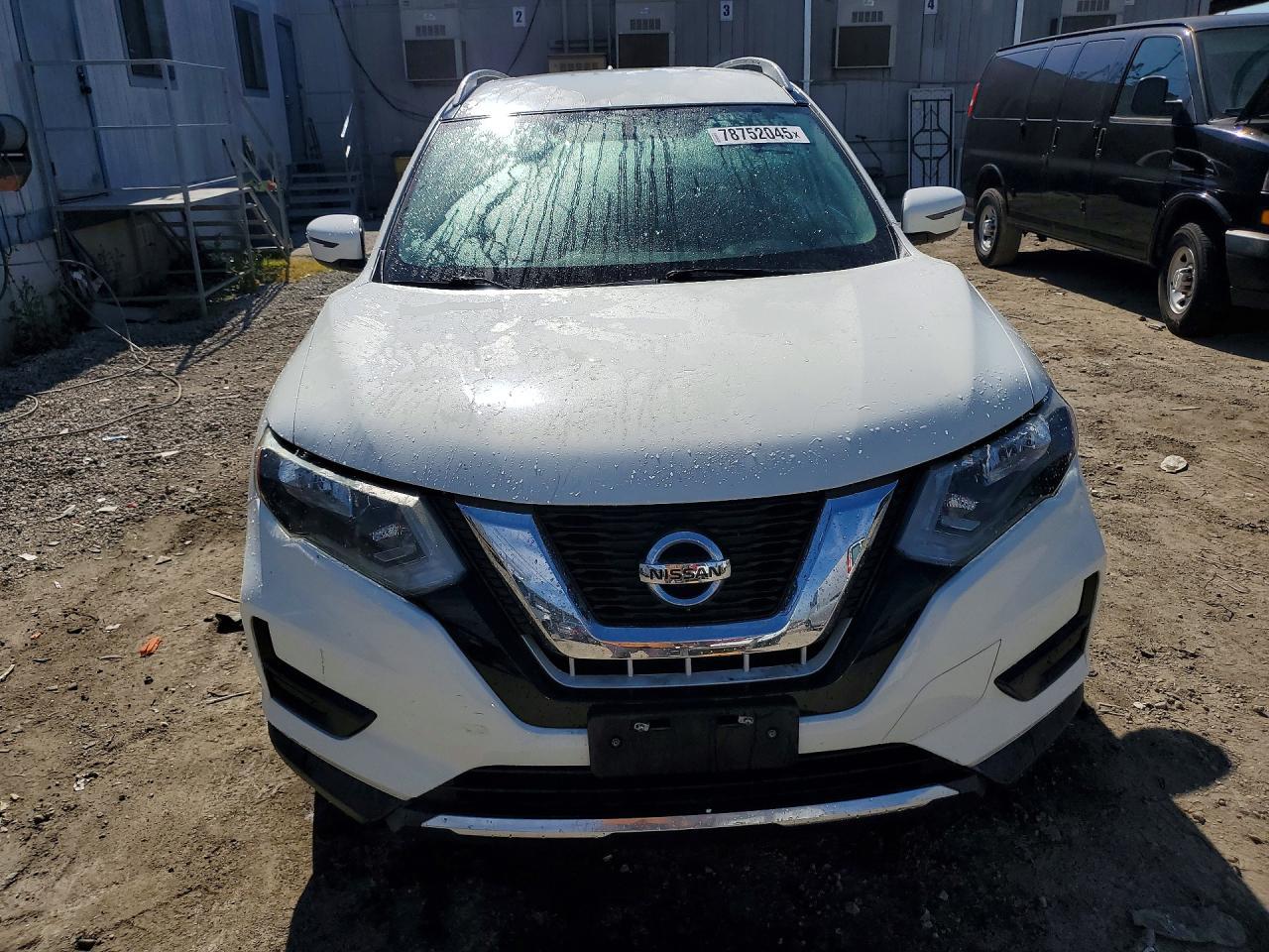 2017 Nissan Rogue Hybrid sv