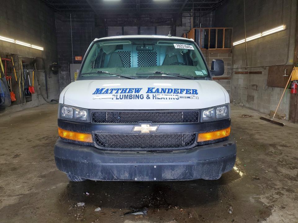 2020 Chevrolet Express G2500