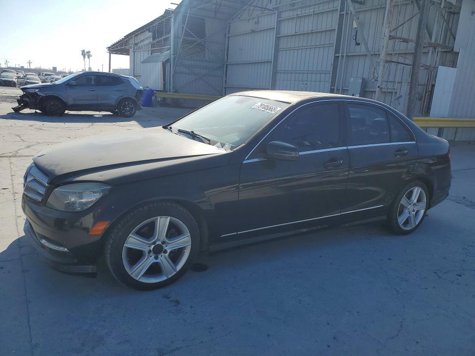 2011 Mercedes-Benz C300