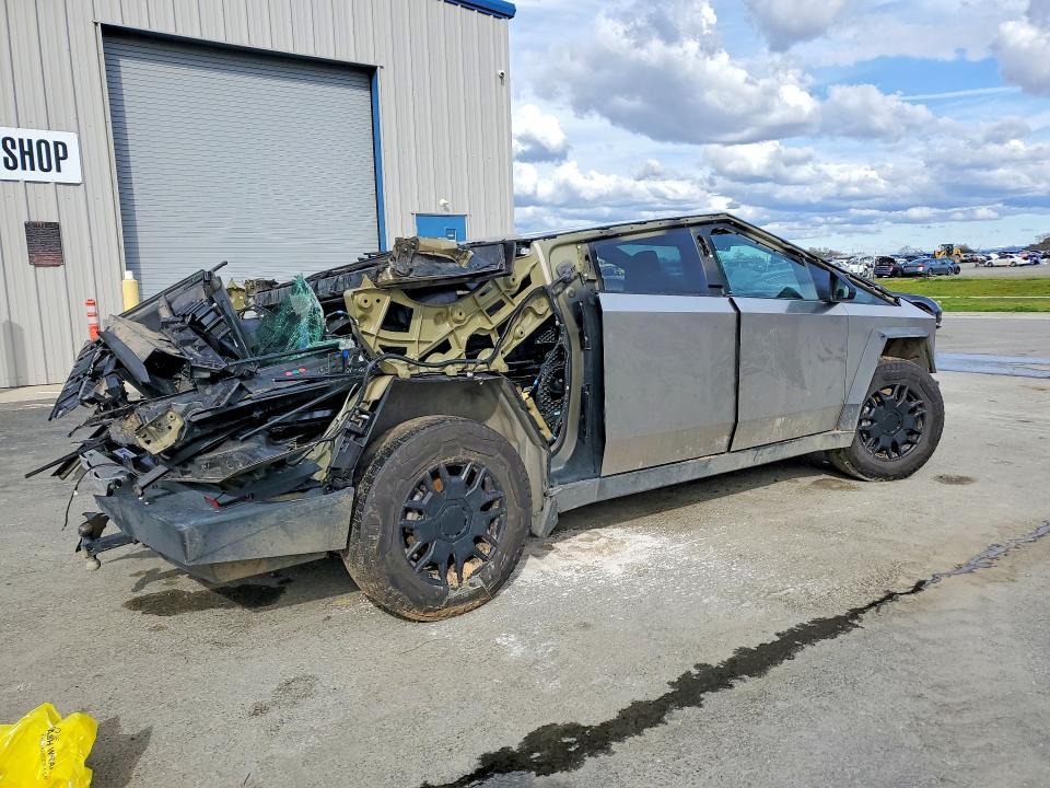 2024 Tesla Cybertruck