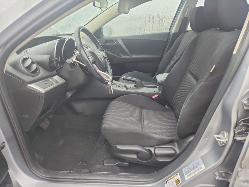 2013 Mazda 3 I