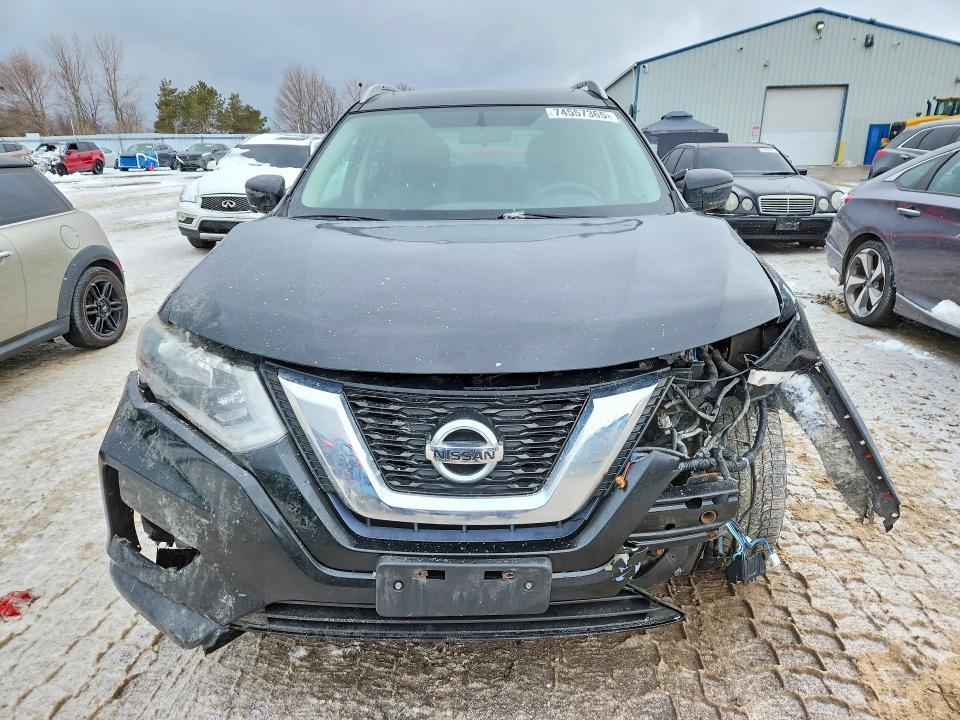 2017 Nissan Rogue s