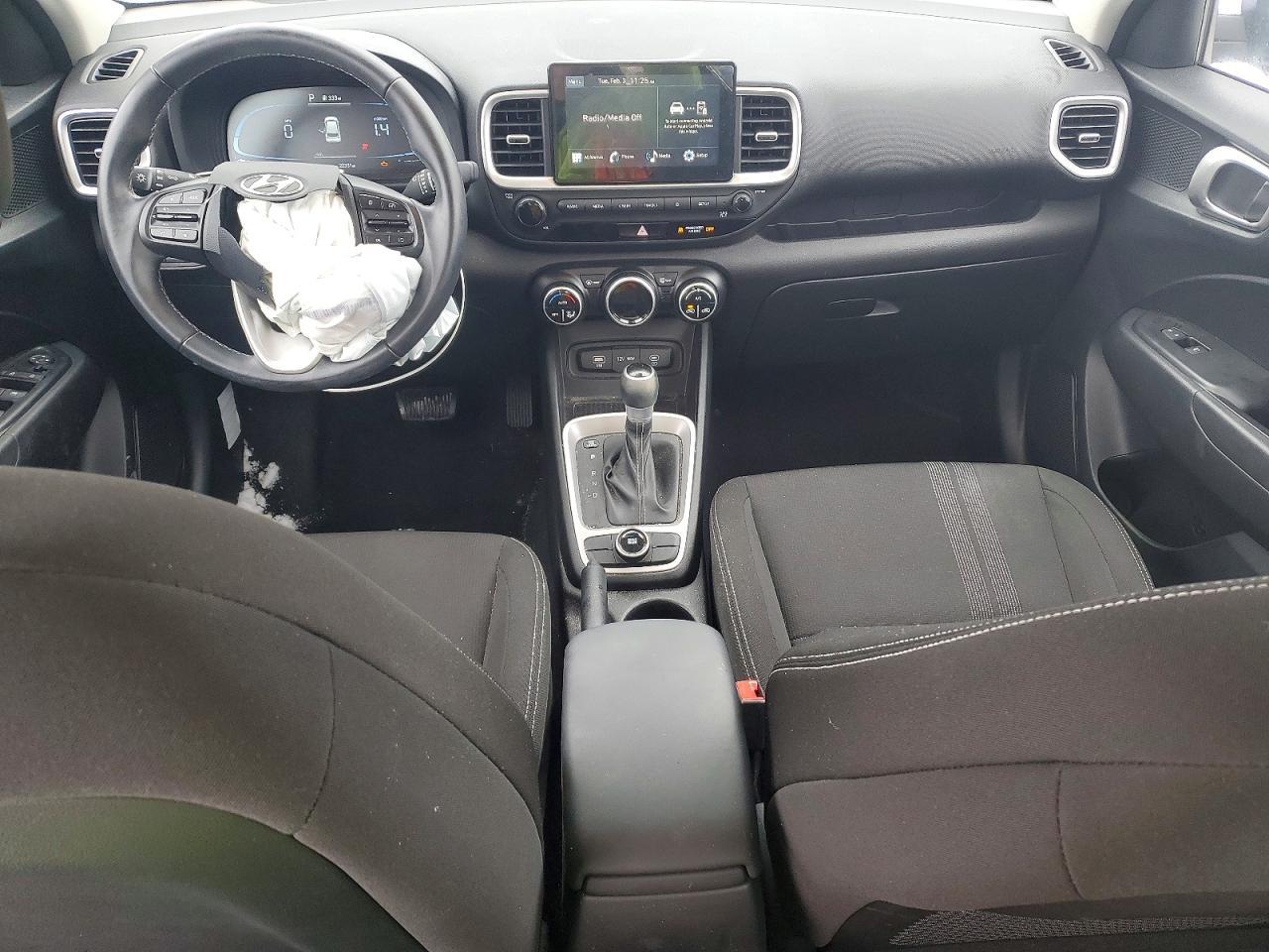 2023 Hyundai Venue sel