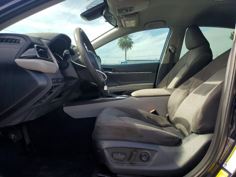 2022 Toyota Camry le