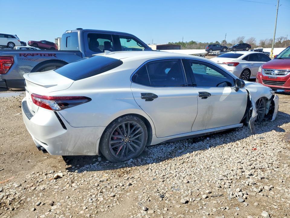 2021 Toyota Camry xse