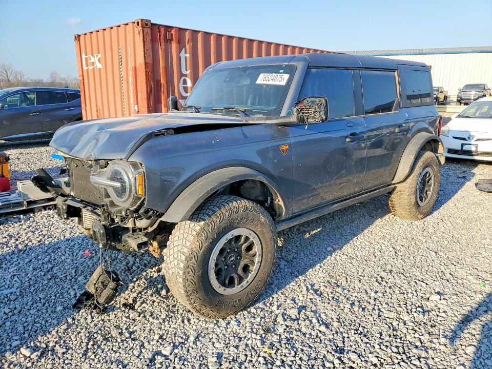 2023 Ford Bronco Base
