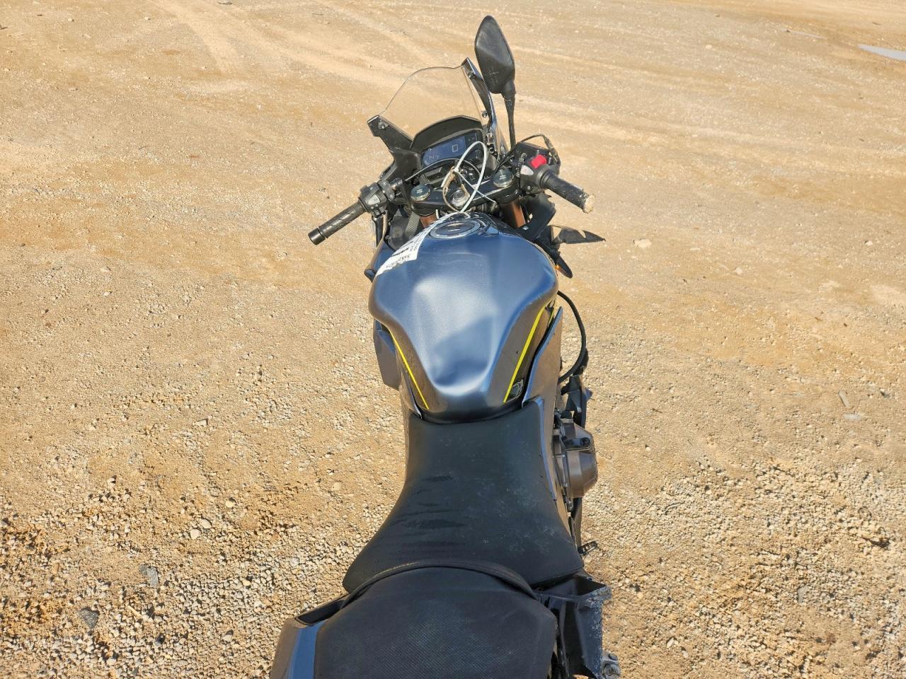 2023 Honda CBR500 RA