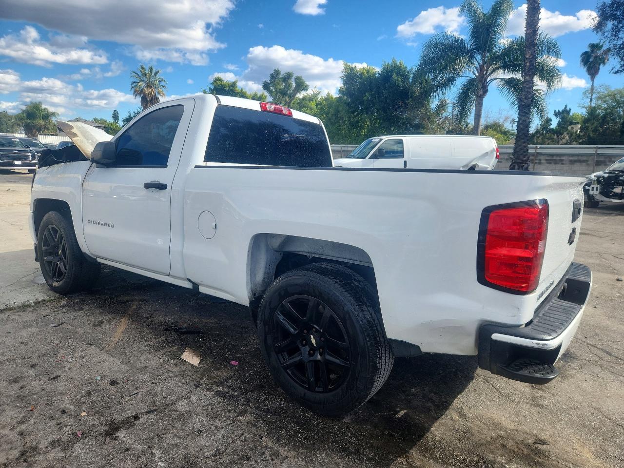 2018 Chevrolet Silverado C1500