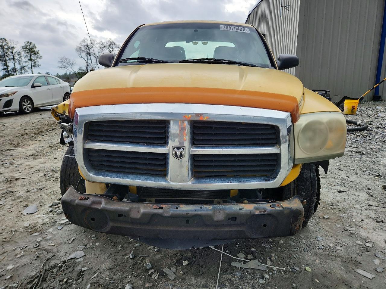 2006 Dodge Dakota Quattro