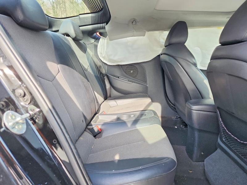 2013 Hyundai Veloster Base