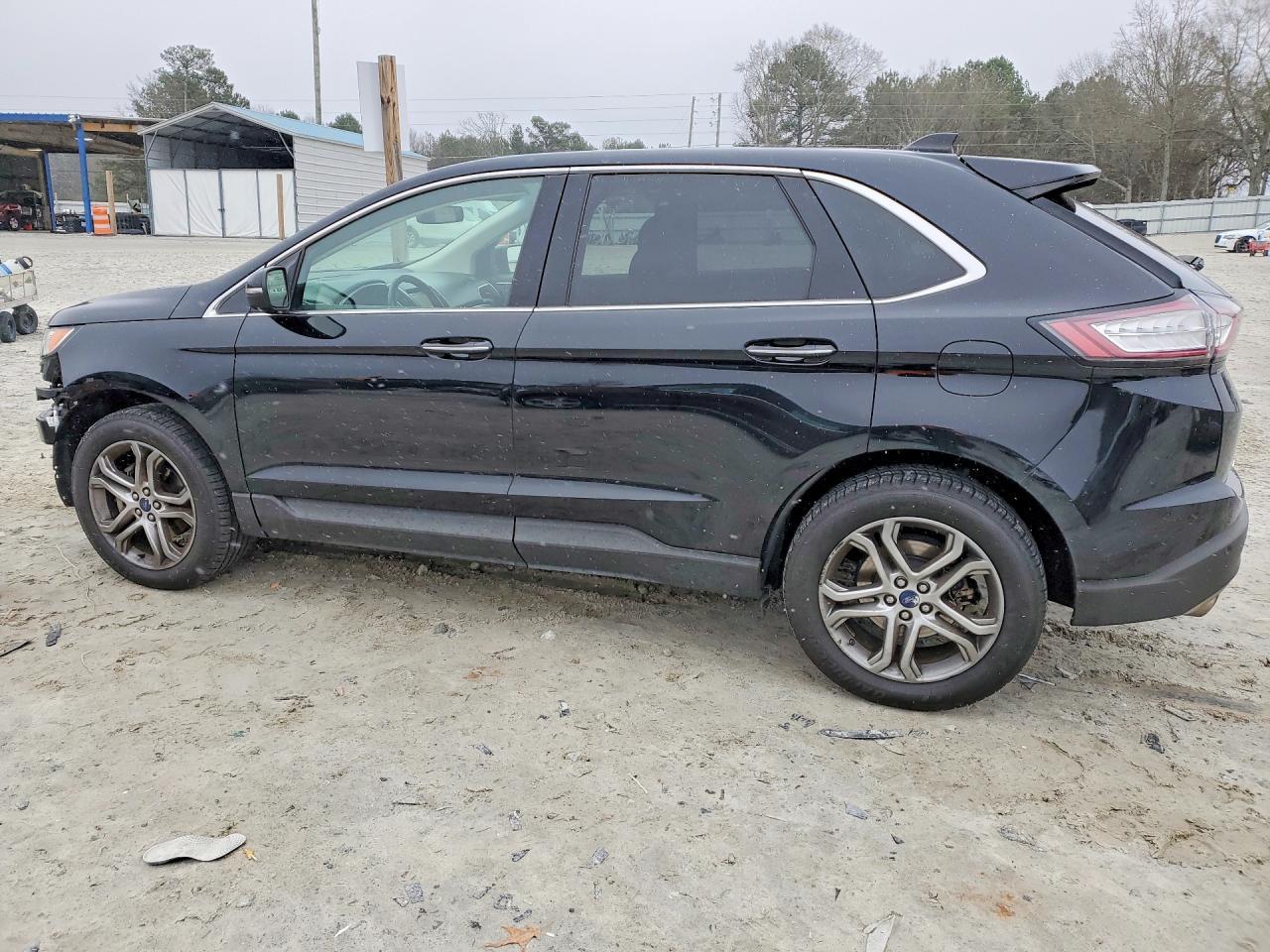 2017 Ford Edge Titanium