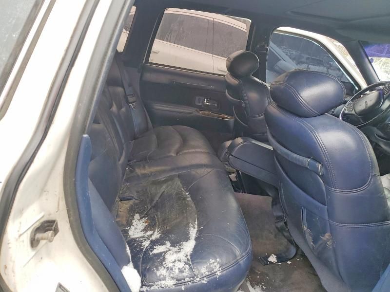 1996 Lincoln Town car Signature