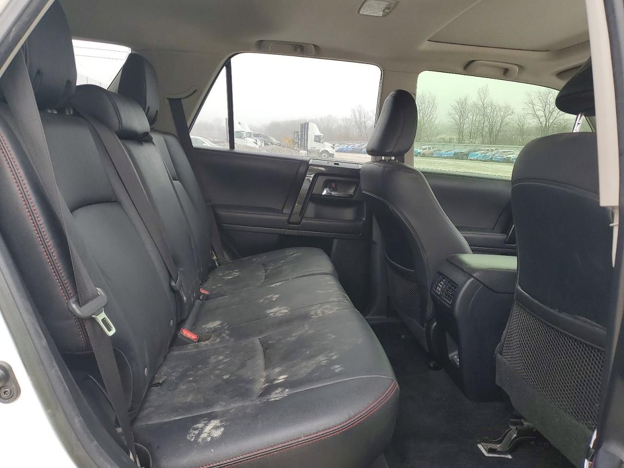 2023 Toyota 4runner se