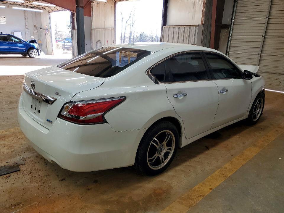 2014 Niss Altima 2.5 sl