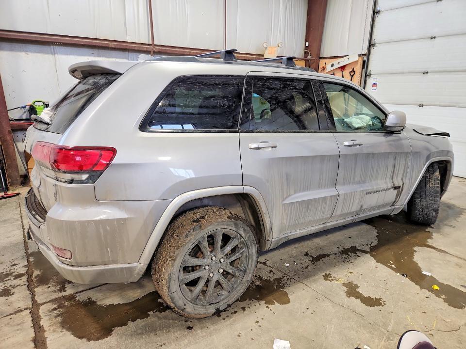 2020 Jeep Grand Cherokee Laredo