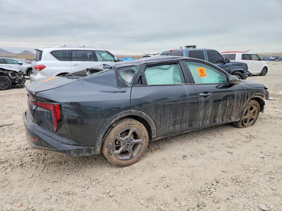 2025 KIA K4 lxs