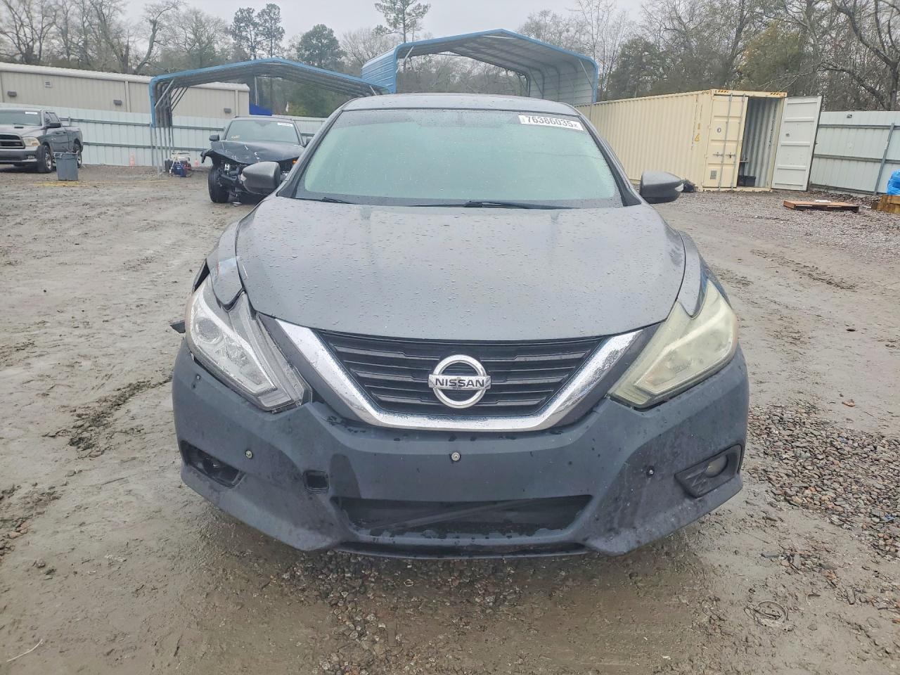 2016 Niss Altima 2.5