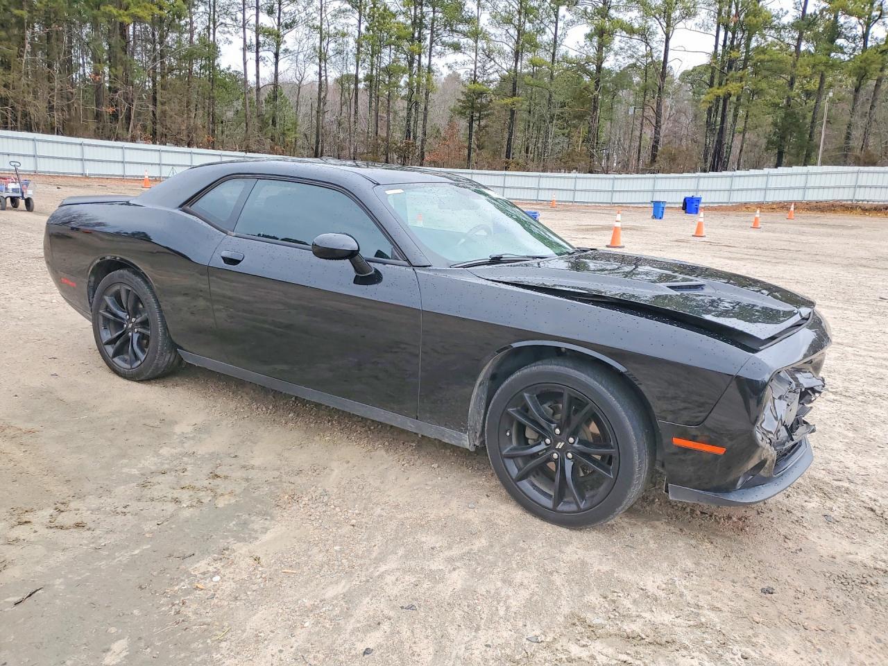 2018 Dodge Challenger sxt