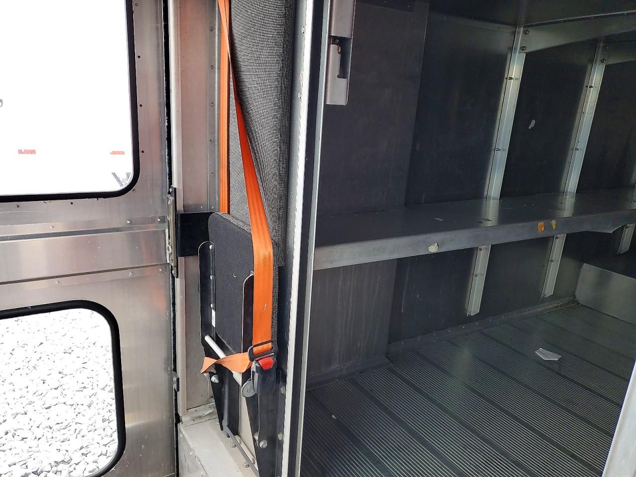 2020 Freightliner MT45G Chassis Delivery Truck