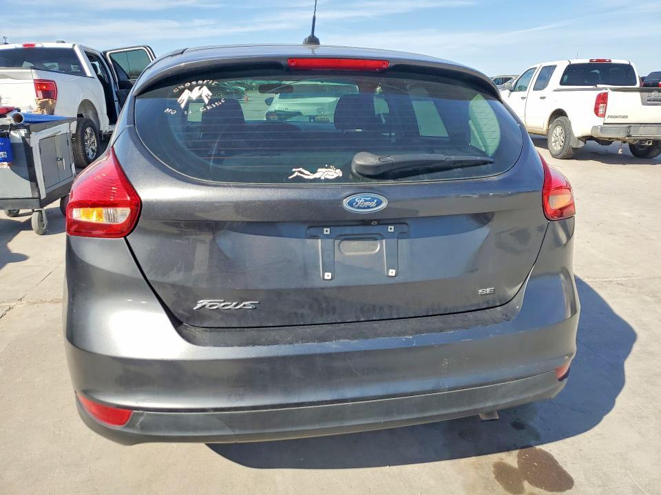 2018 Ford Focus se