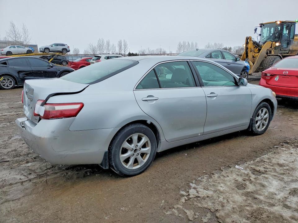 2007 Toyota Camry le V6