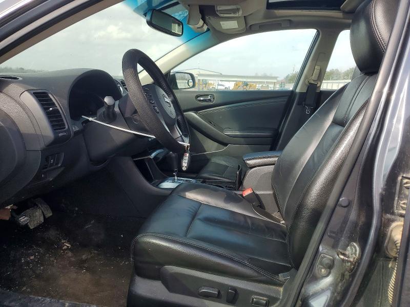 2010 Niss Altima 2.5