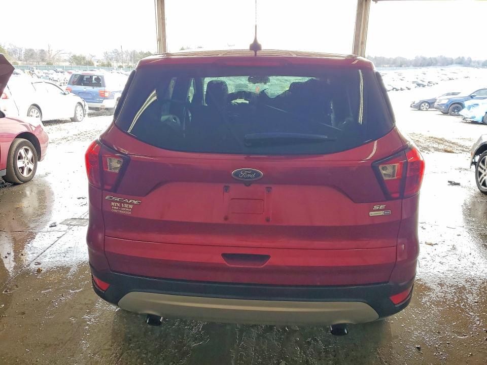 2019 Ford Escape se