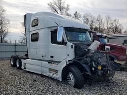 Salvage trucks for sale at Spartanburg, SC auction: 2014 Volvo VNL Semi Truck