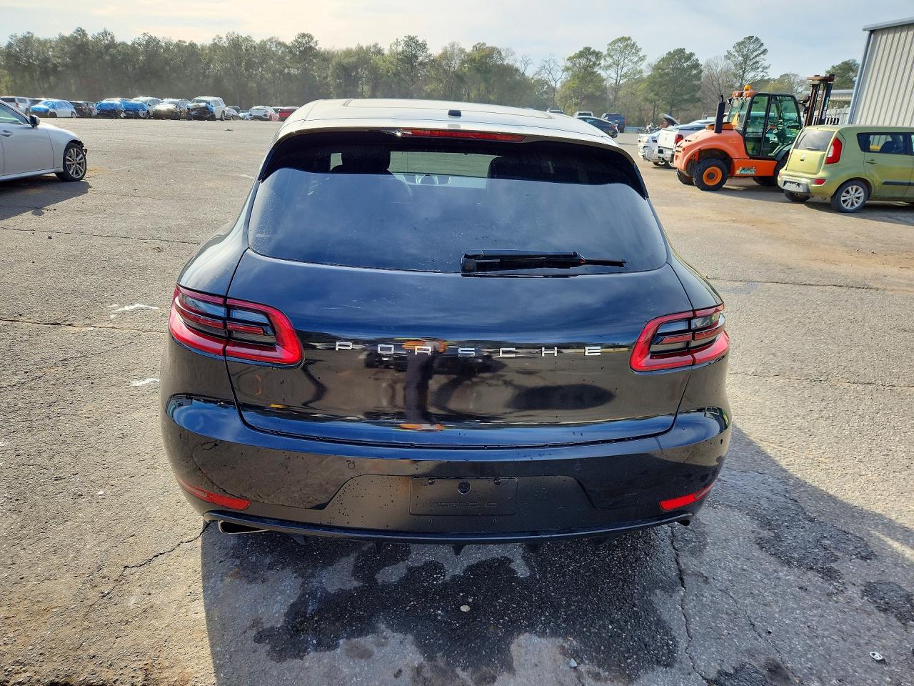 2017 Porsche Macan