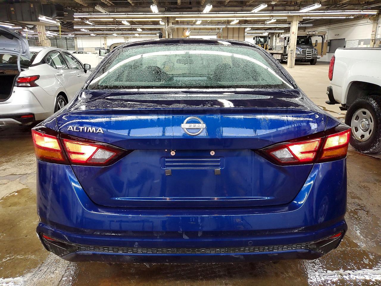2023 Nissan Altima s