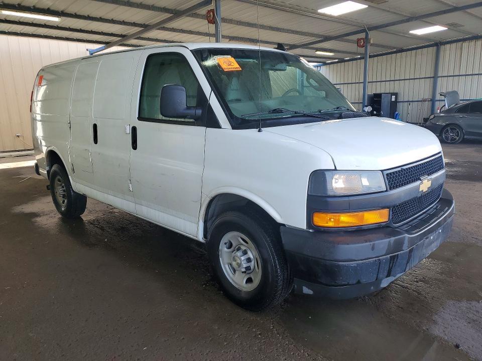 2021 Chevrolet Express G2500