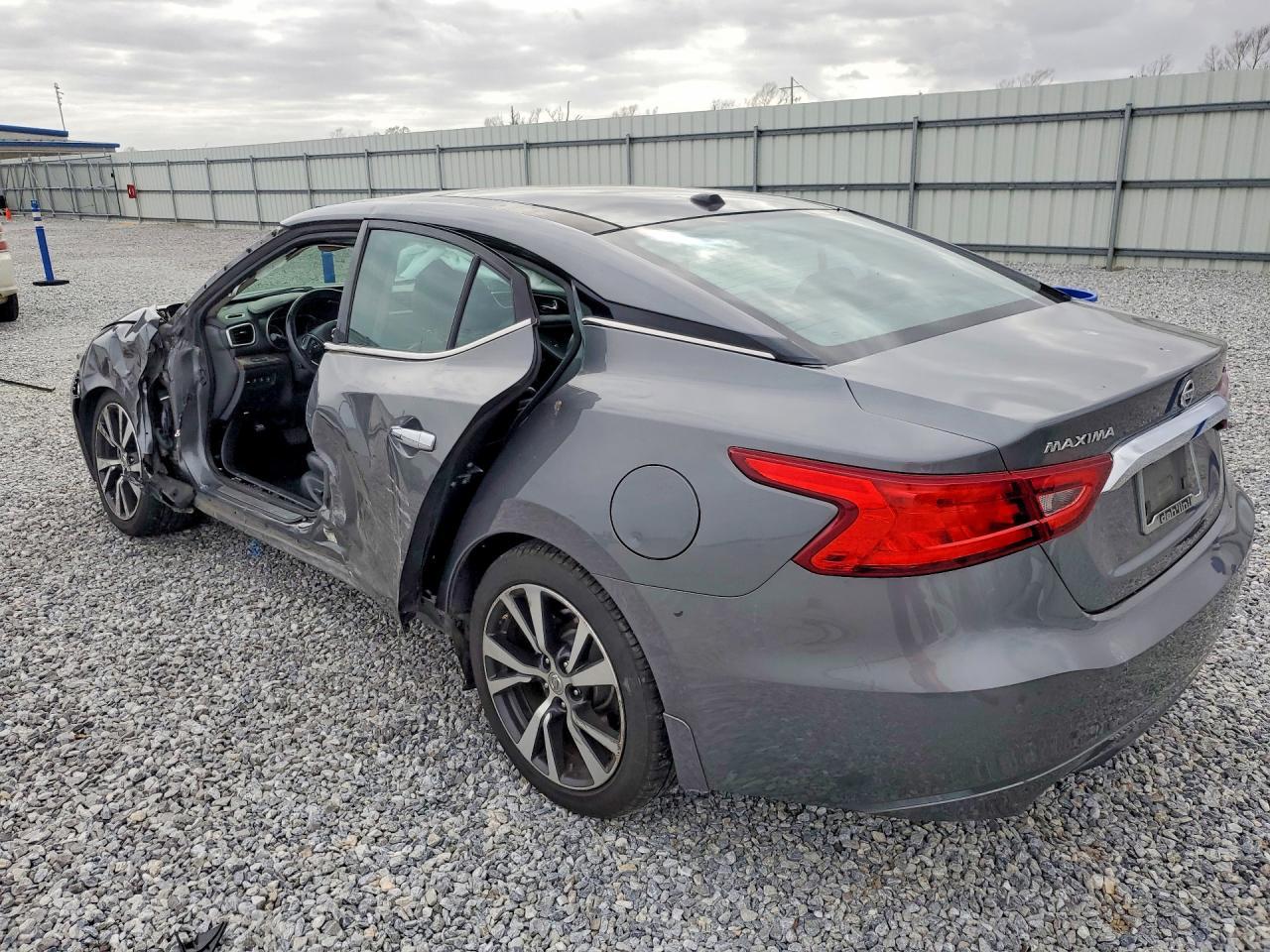 2017 Nissan Maxima