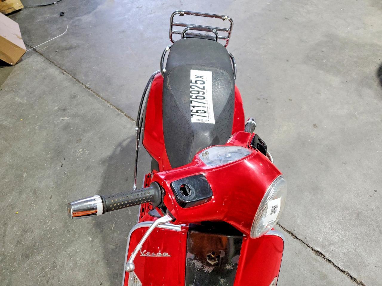 2007 Vespa GTS 250