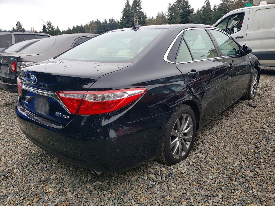 2017 Toyota Camry Hybrid