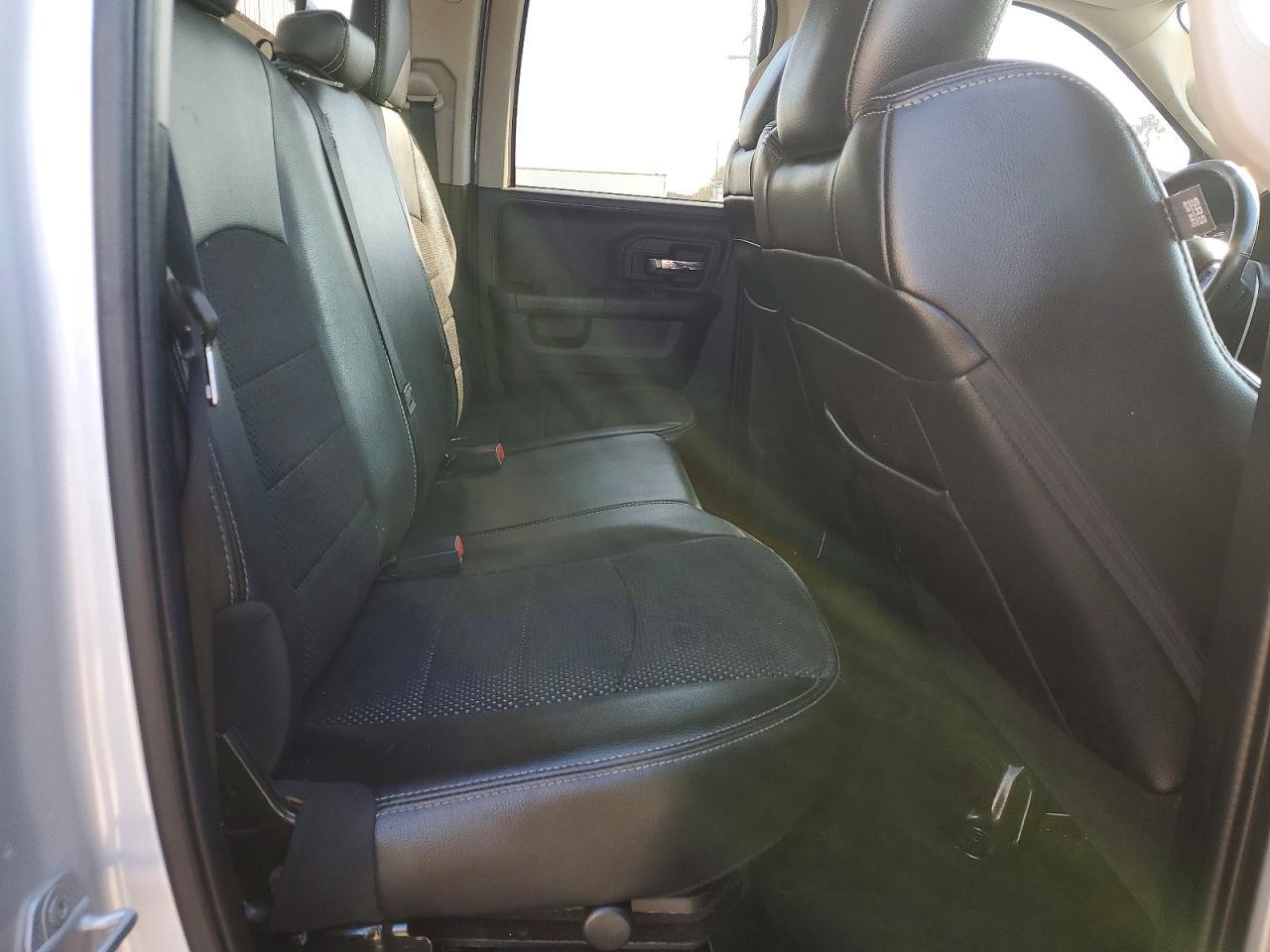2015 Dodge RAM 1500 Sport