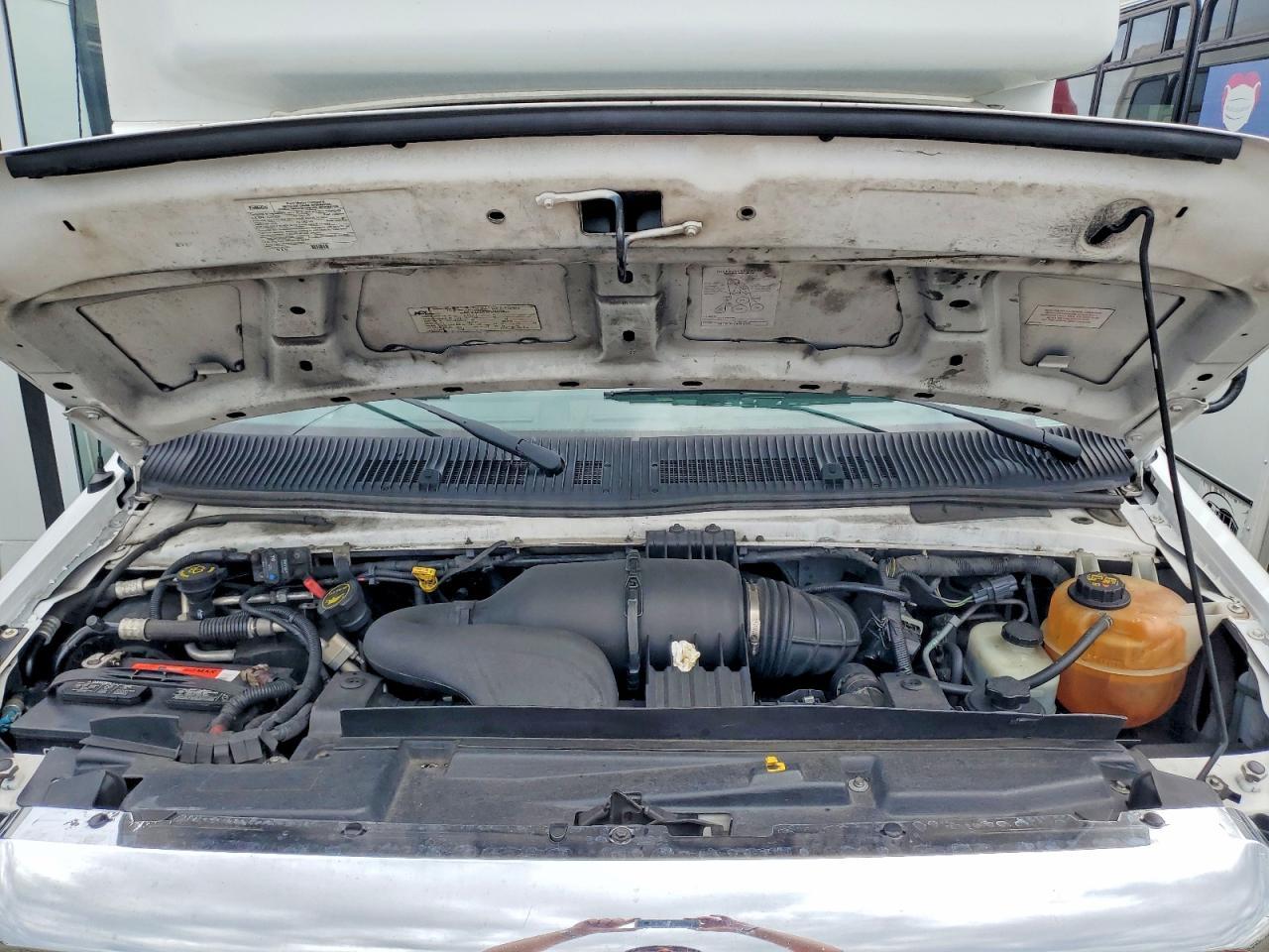 2017 Ford Econoline-Coach Bus