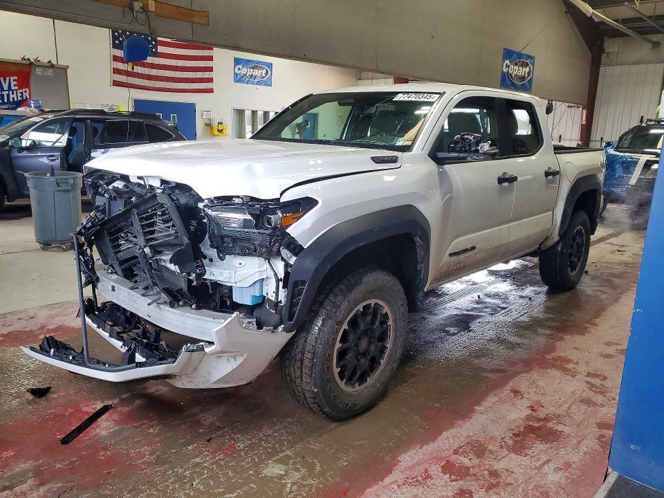 2024 Toyota Tacoma TRD OFF-ROAD HV