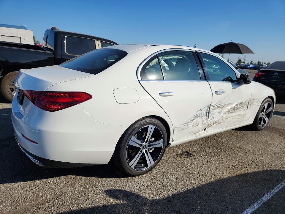 2022 Mercedes-Benz C300