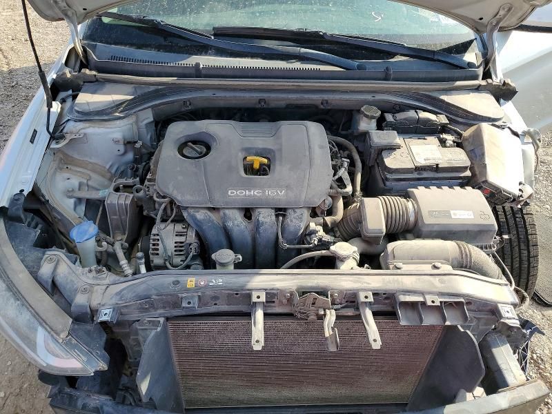 2018 Hyundai Elantra se