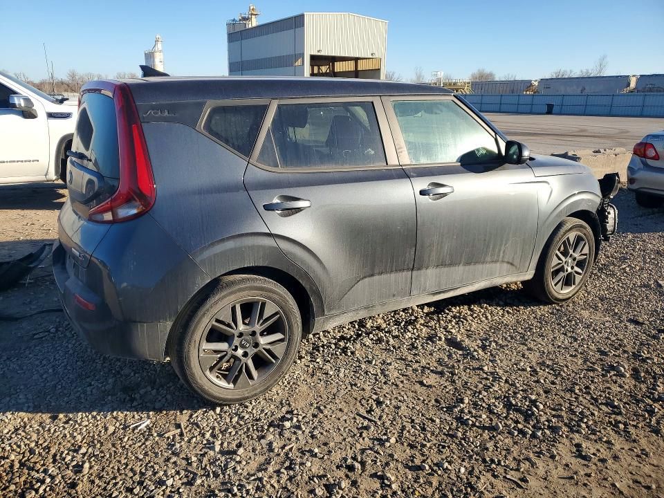 2021 KIA Soul lx