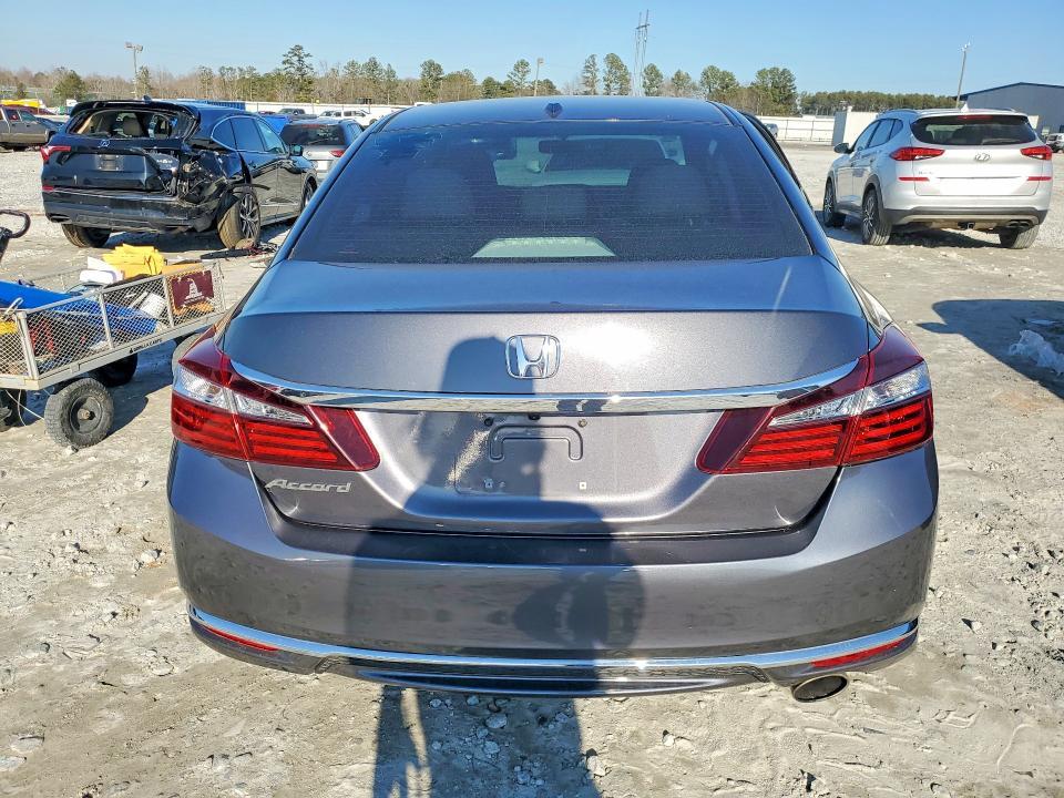2017 Honda Accord ex